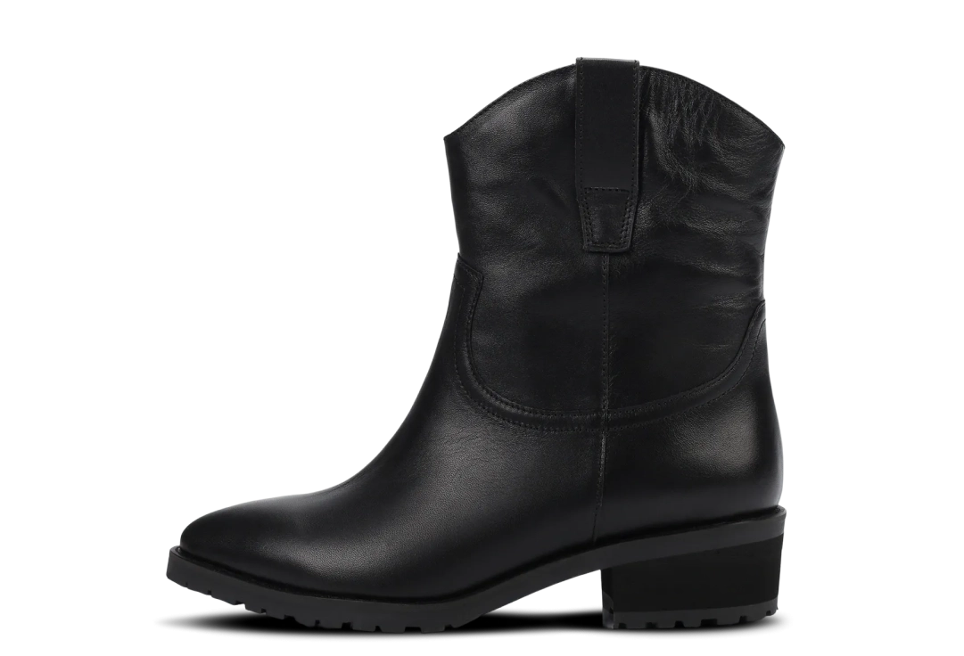 Высокая обувь из кожи / замши